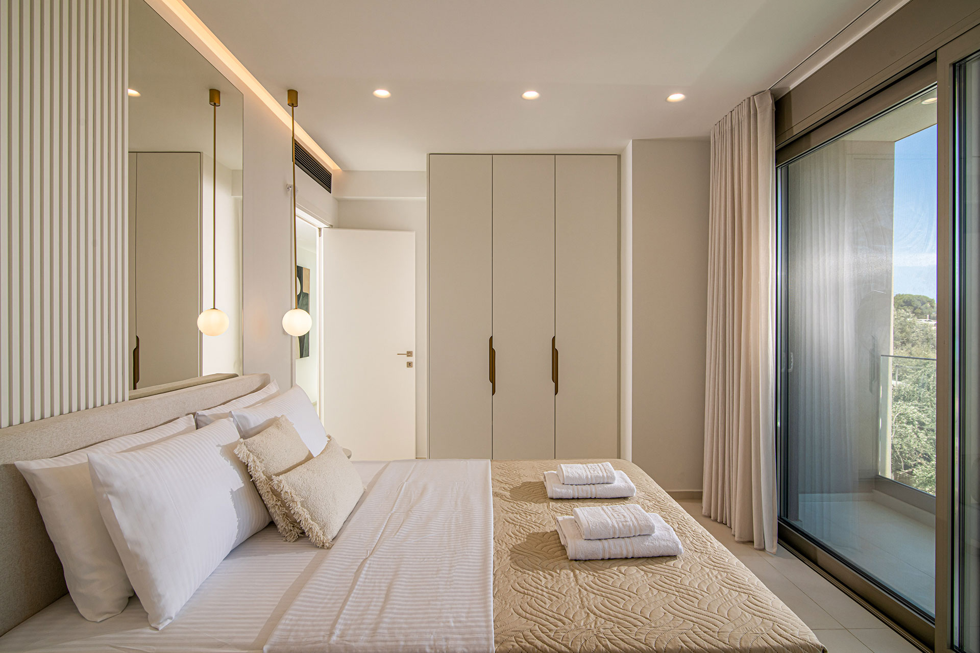Edem-Boutique-Hotel-Deluxe-Double-Sea-View-(5).jpg
