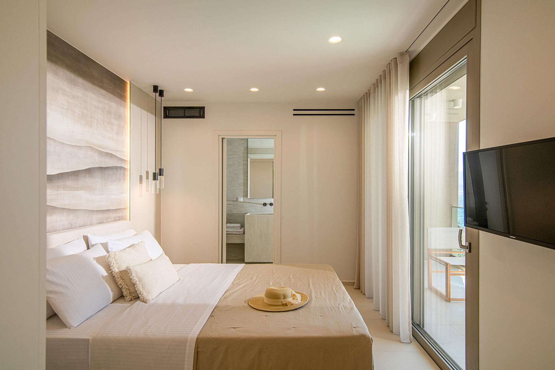 Edem-Boutique-Hotel-Deluxe-Seaq-View-4367.jpg
