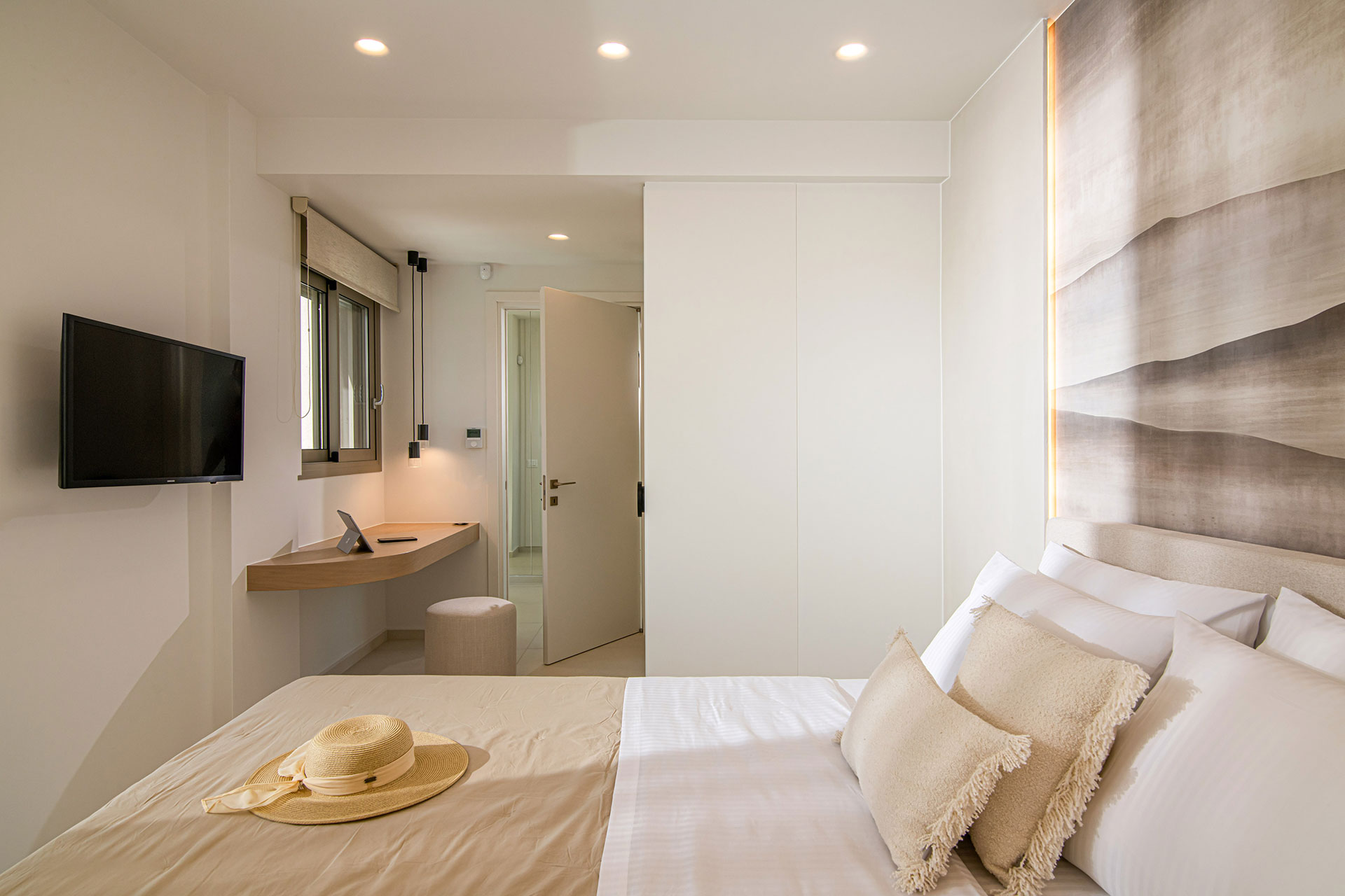 Edem-Boutique-Hotel-Deluxe-Seaq-View-4384.jpg
